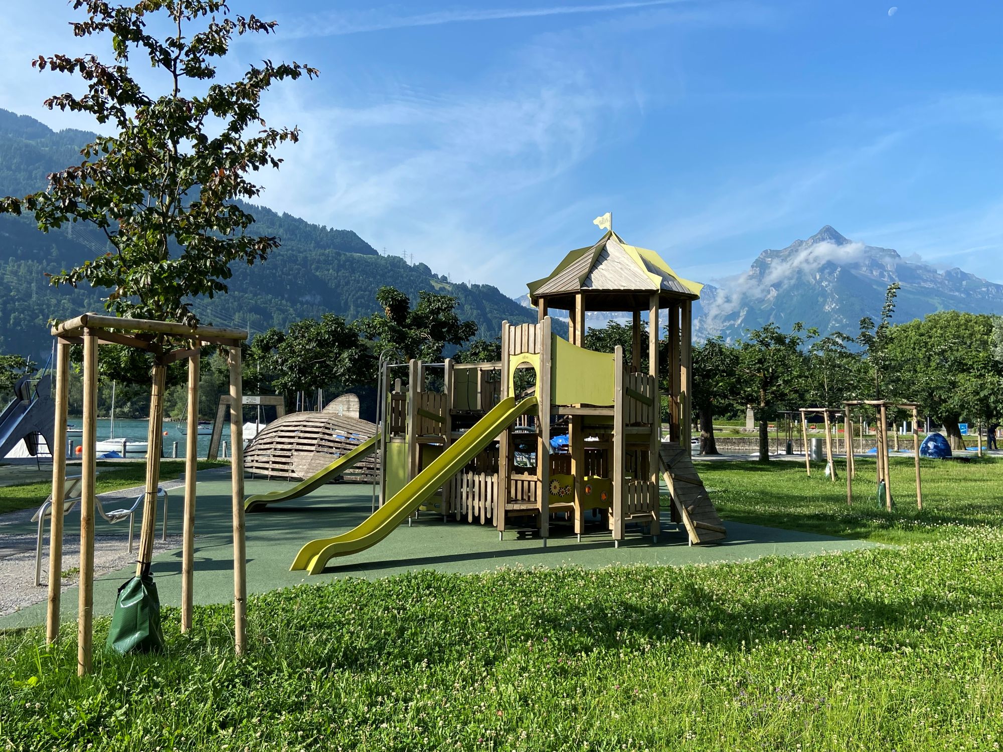 Weesen Spielturm Juni 25 Klein